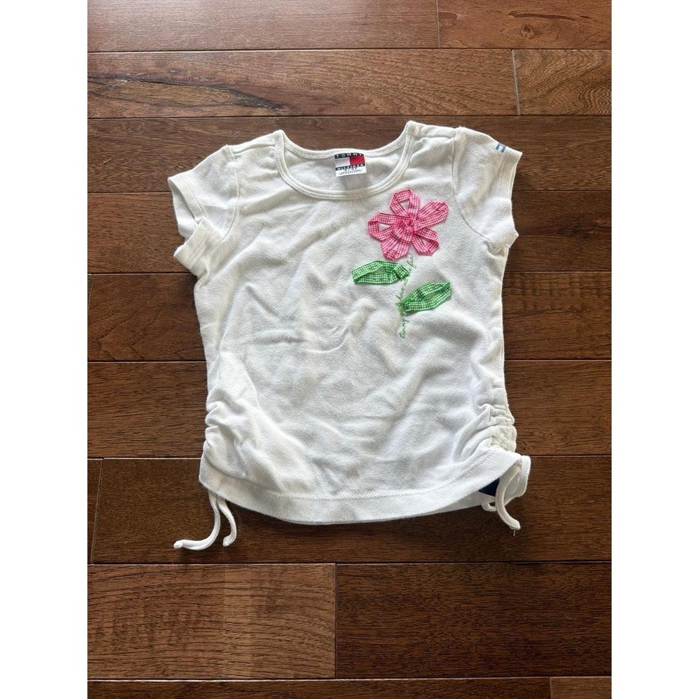 Tommy Hilfiger white t-shirt with pink flower graphic Girls 4T